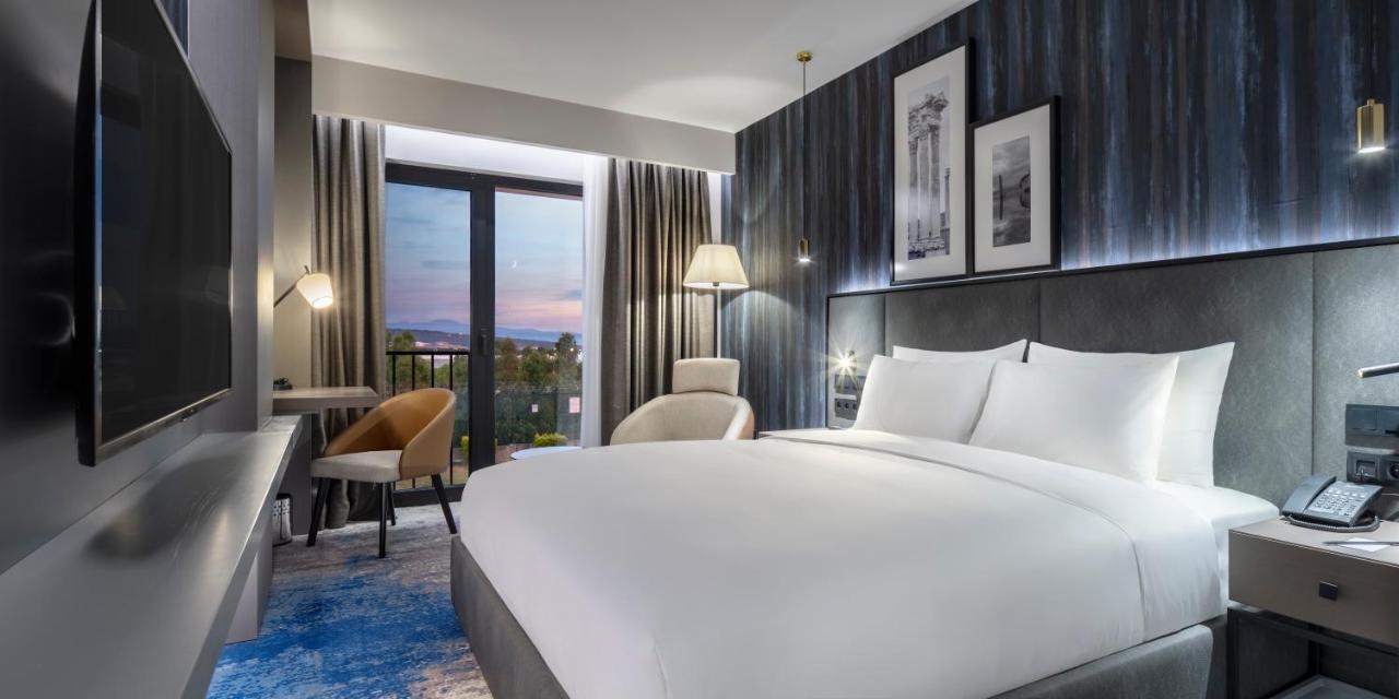Radisson Hotel Izmir Aliaga Екстериор снимка