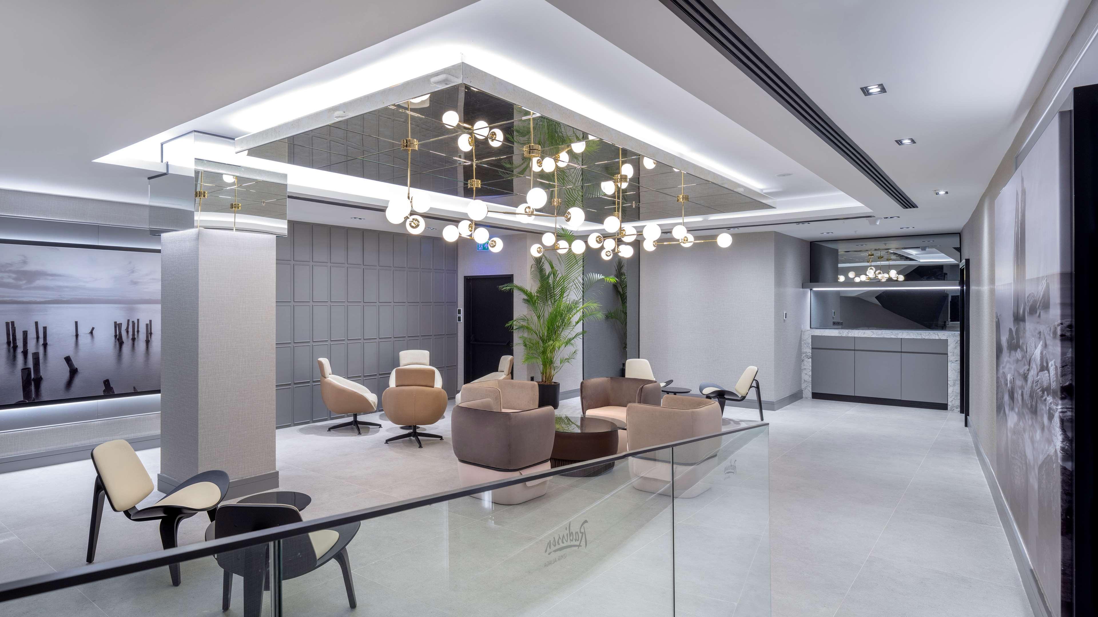 Radisson Hotel Izmir Aliaga Екстериор снимка