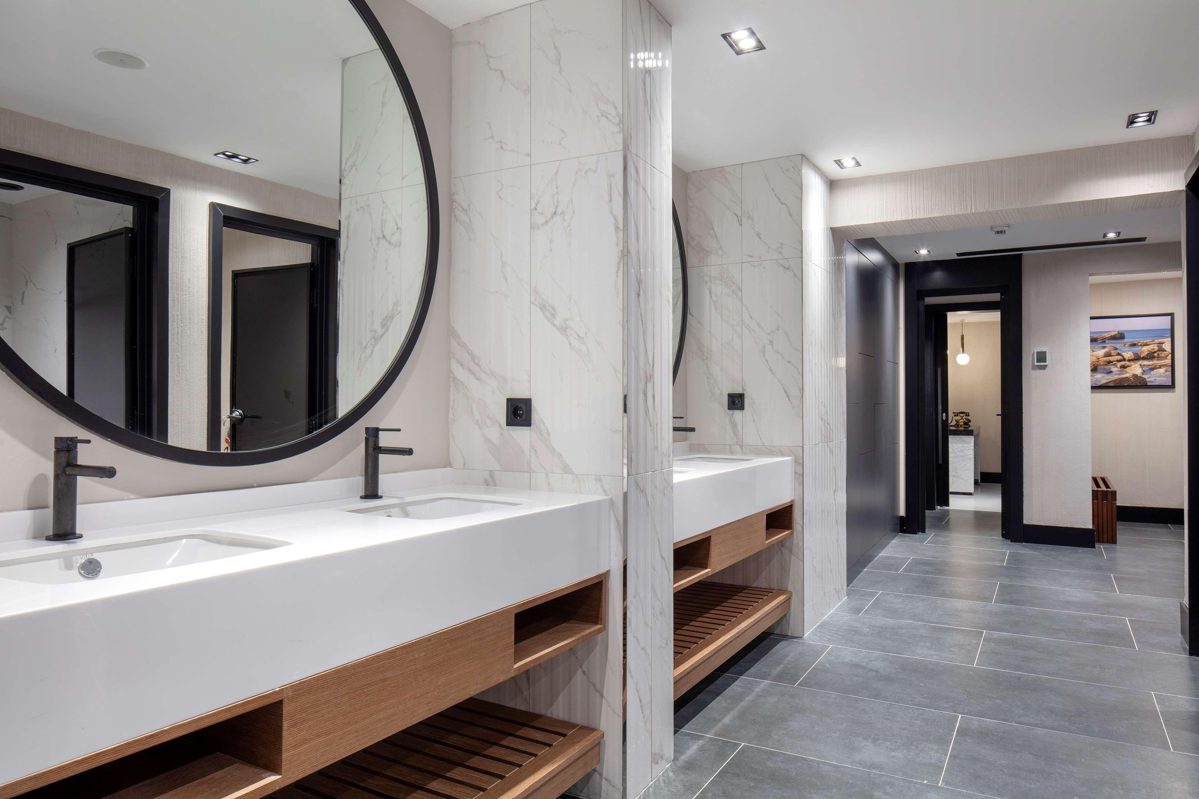 Radisson Hotel Izmir Aliaga Екстериор снимка