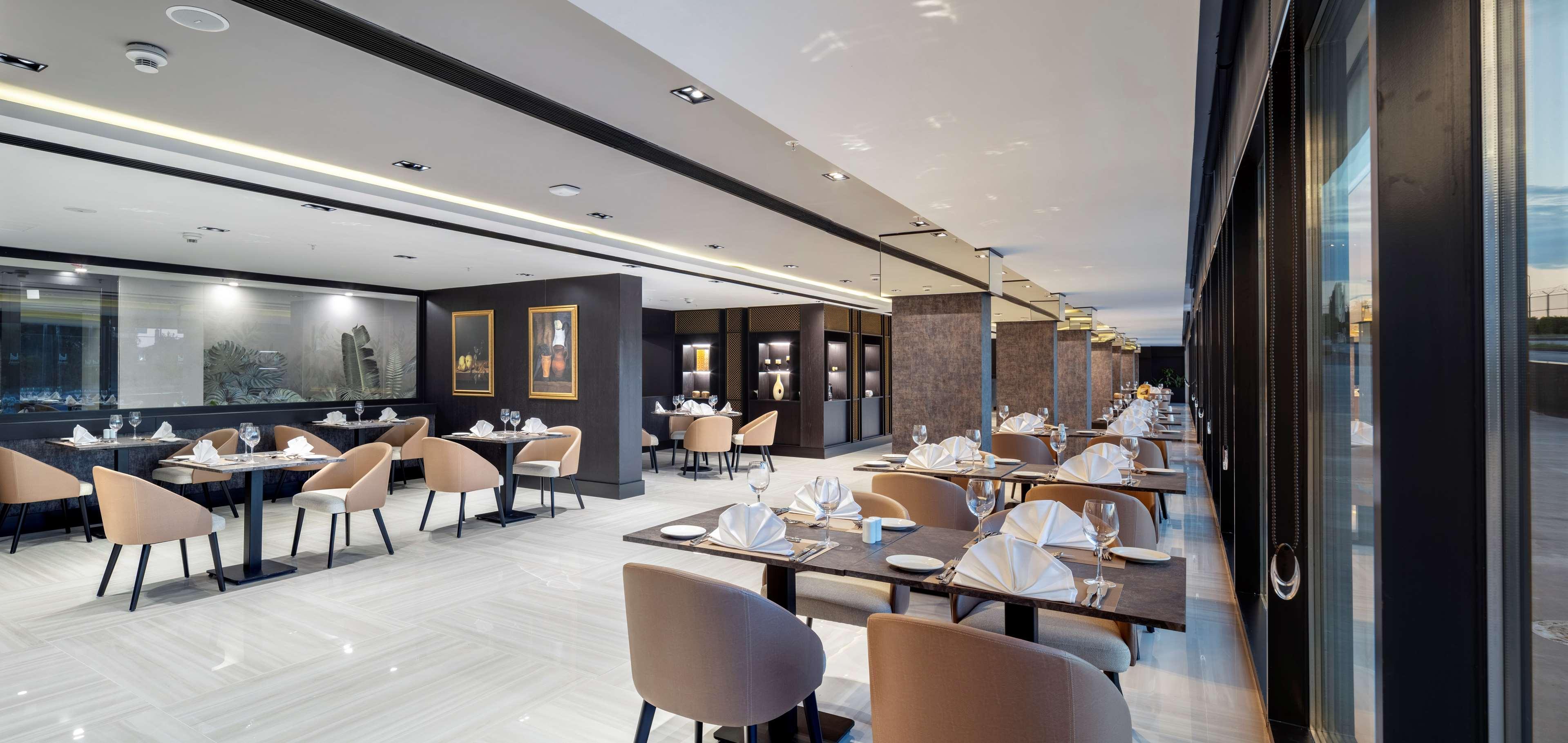 Radisson Hotel Izmir Aliaga Екстериор снимка