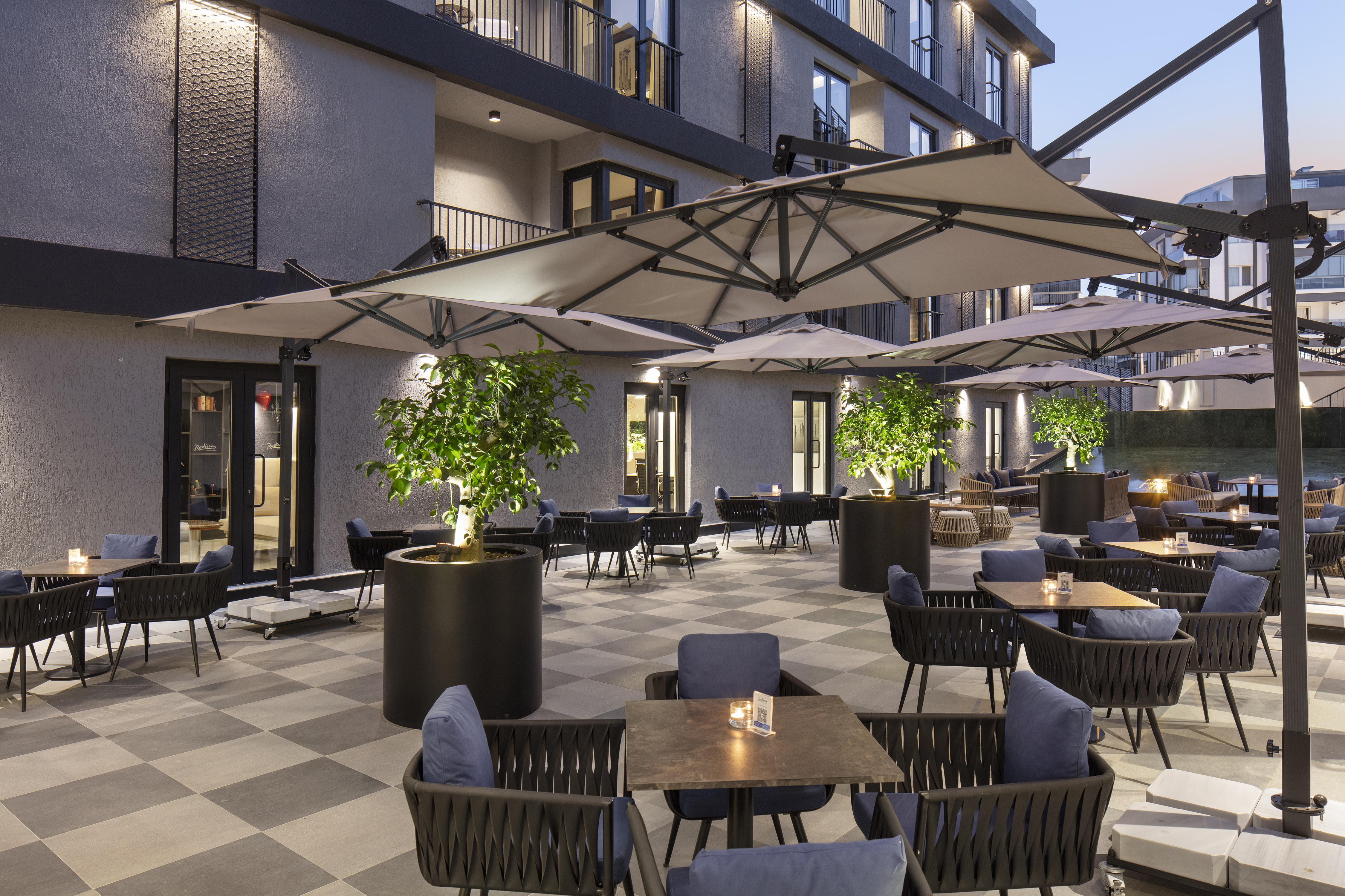 Radisson Hotel Izmir Aliaga Екстериор снимка